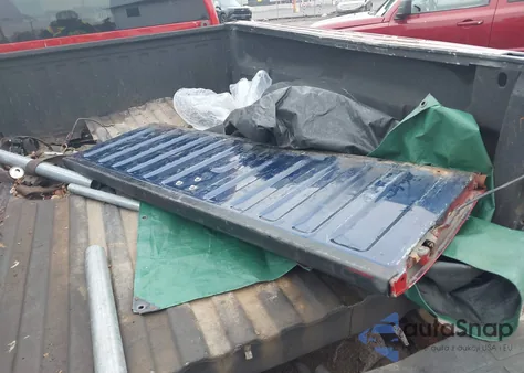 2002 Chevrolet Silverado 1500 Ls z USA, uszkodzony, nr VIN 2GCEK19T221416190